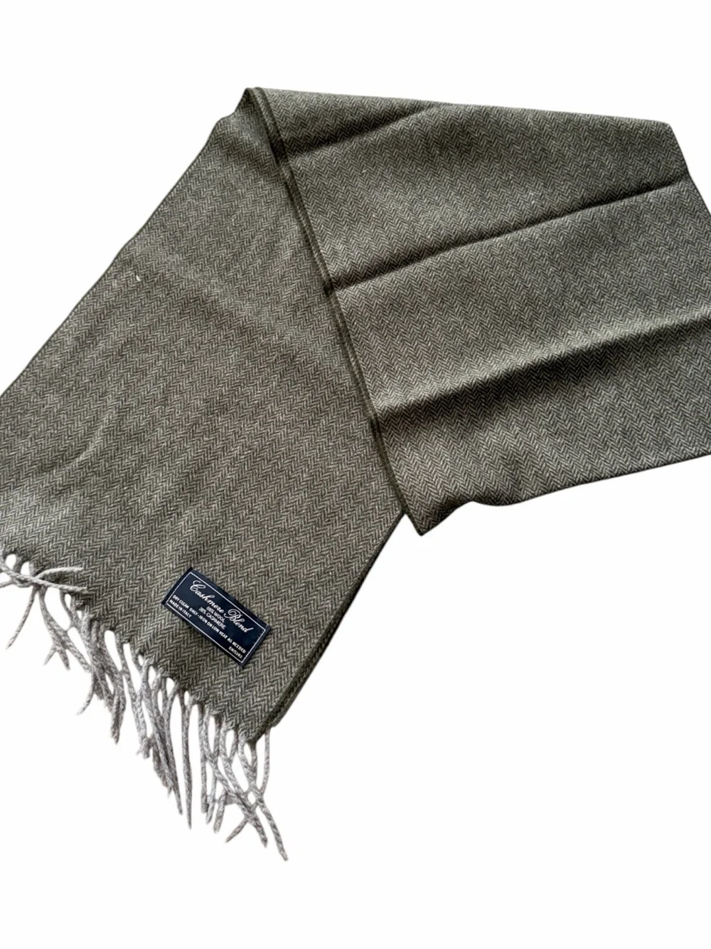 NIB Men’s Cashmere & Wool Blend Wool Herringbone Scarf Made in Italy Fringe